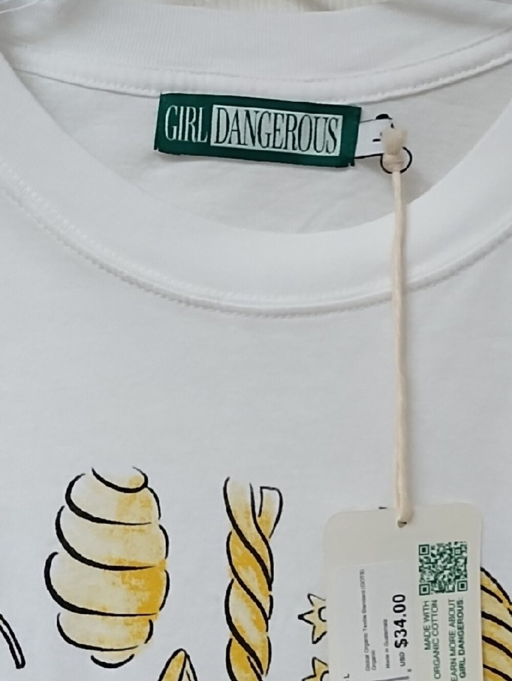 Girl Dangerous Pasta T Shirt NWT! - Picture 2 of 4